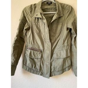 Express Army Green Super Lightweight Jacket with Zippers Lots of Pockets Large